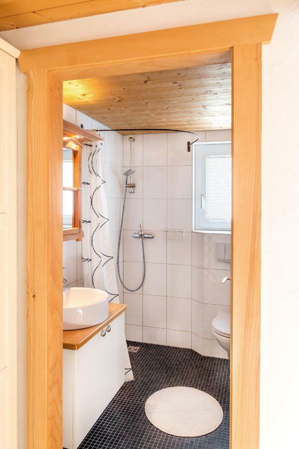 Apartment Turmzimmer Langwies Exterior foto